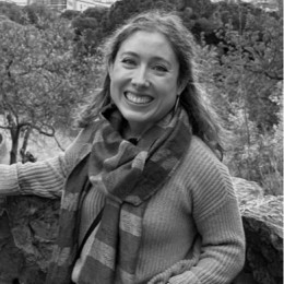 Photo of Amanda Quirk