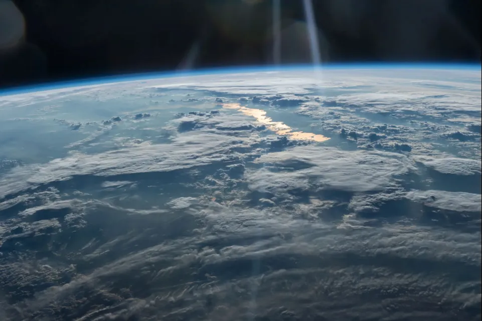 Support Earth